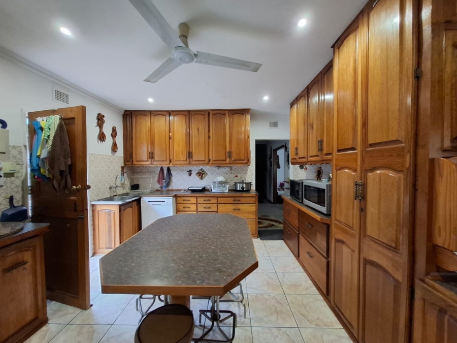 4 Bedroom Property for Sale in Protea Park North West